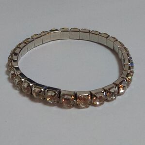 Silver Diamond Bracelet that stretches